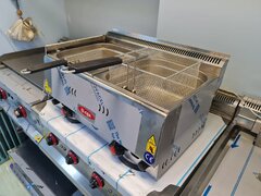 Horeca Bucuresti echipamente fast food, utilare shaormerii rulote